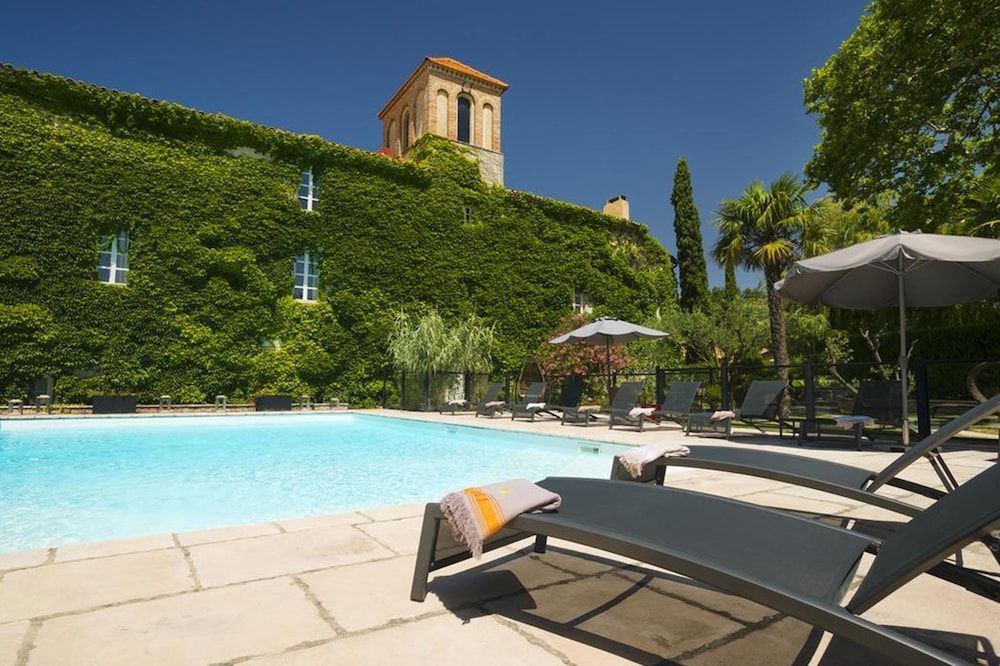 Le Domaine Du Colombier 1