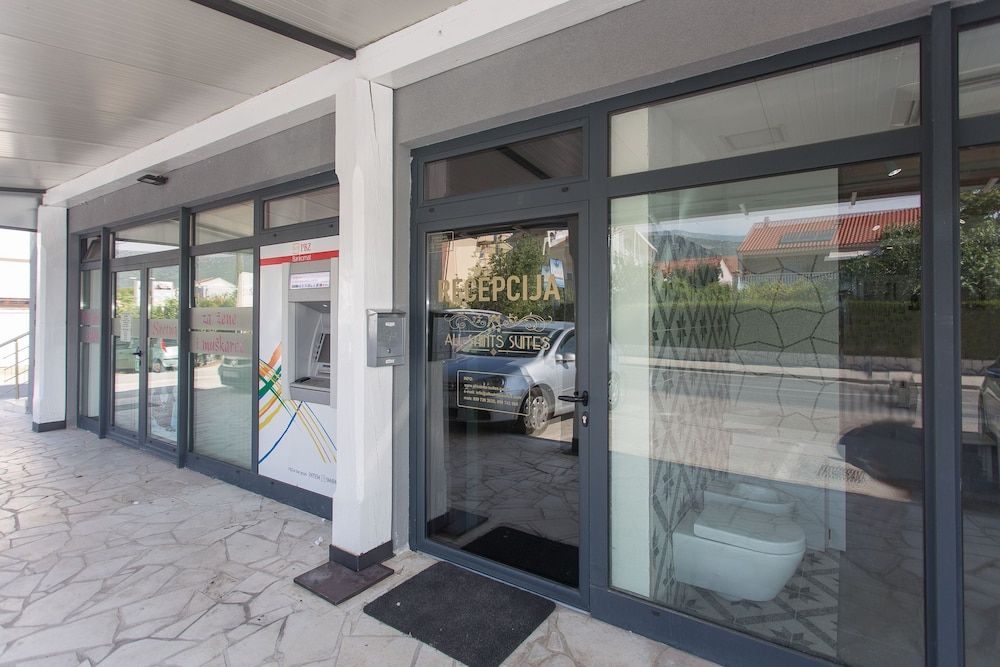 All Saints Suites B&B Kastela 2