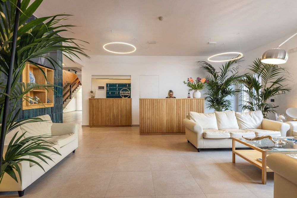 Residence Villa Giardini 2
