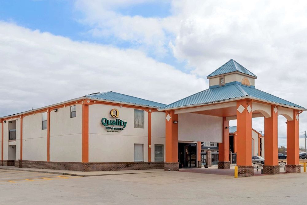 Quality Inn & Suites Decatur Priceville I-65 1