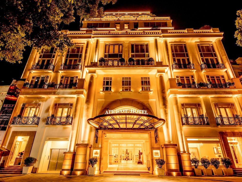 Apricot Hotel 1