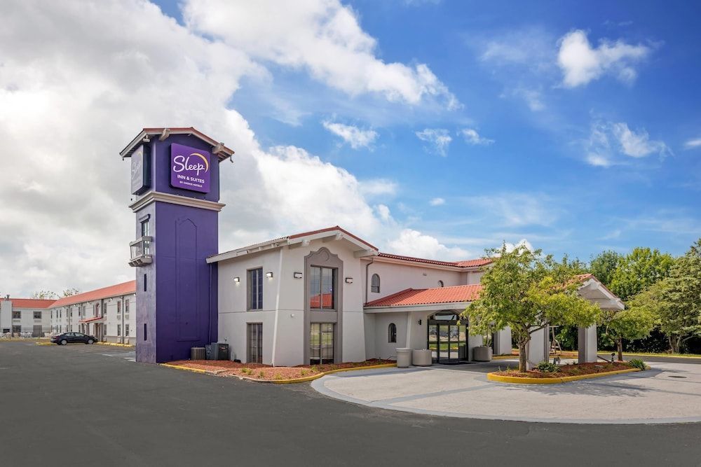 Sleep Inn & Suites Merrillville 1
