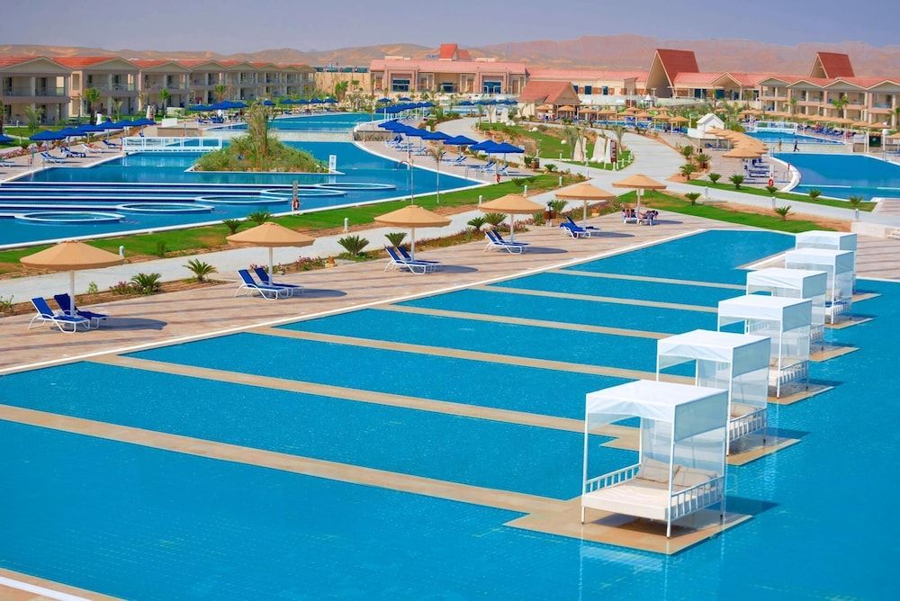 Pickalbatros Sea World Resort - Marsa Alam- "Aqua Park" 1