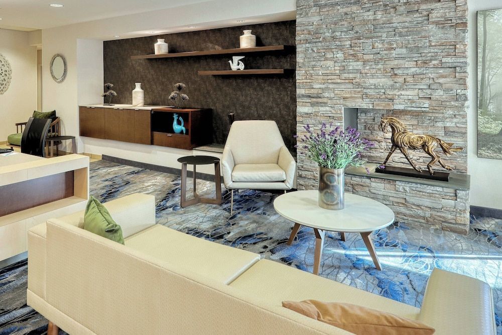 Fairfield Inn & Suites by Marriott Harrisburg West/New Cumberland 1