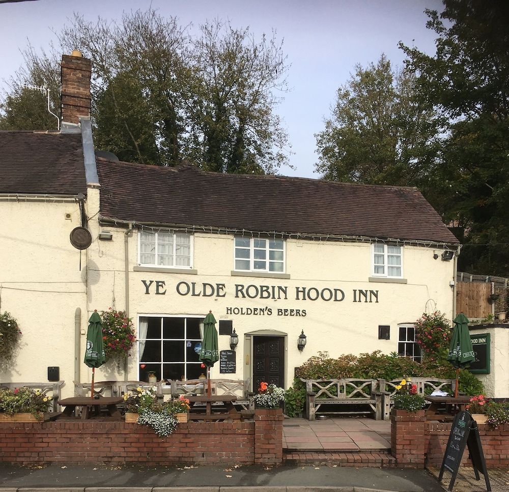 Ye Olde Robin Hood Inn 2