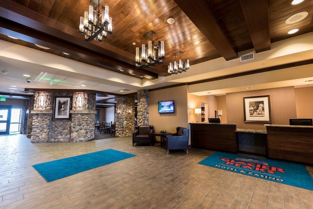 Glacier Peaks Hotel 1
