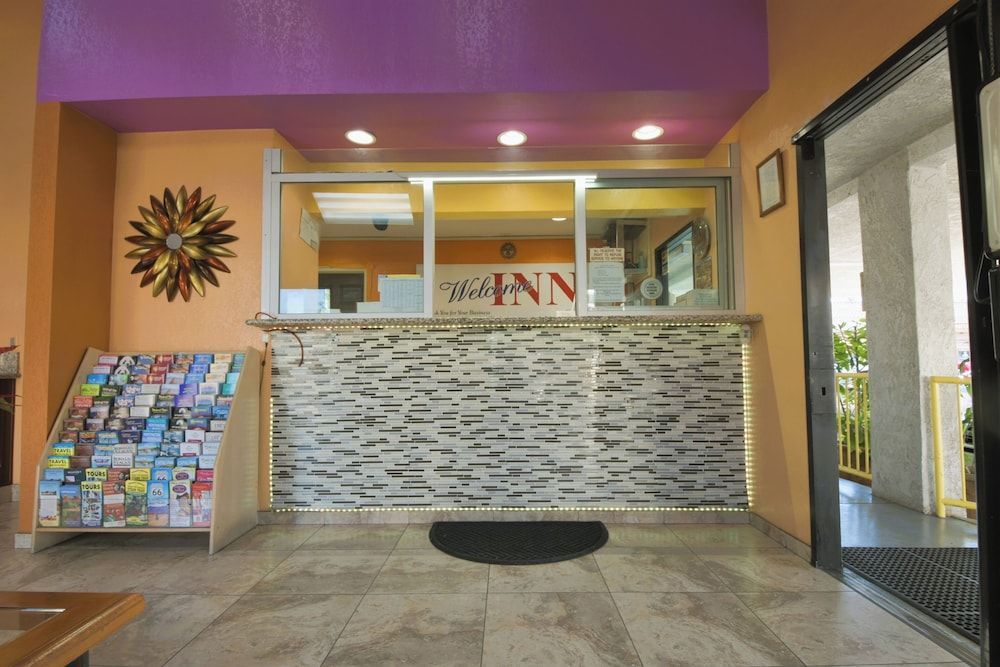 Welcome Inn Corona 2