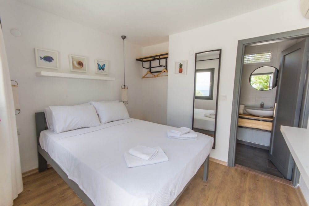 Daphnis Hotel 2