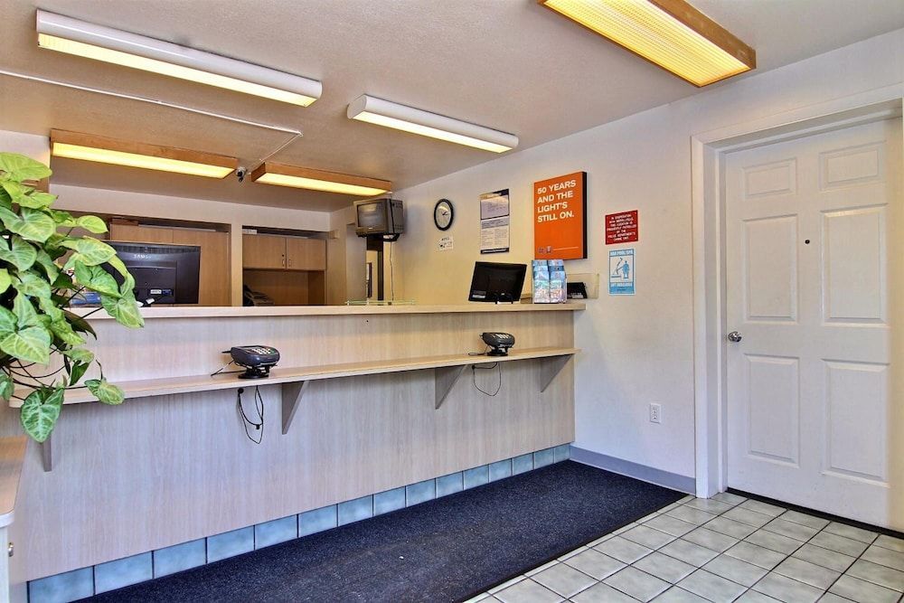 Motel 6 Merrillville, IN 2