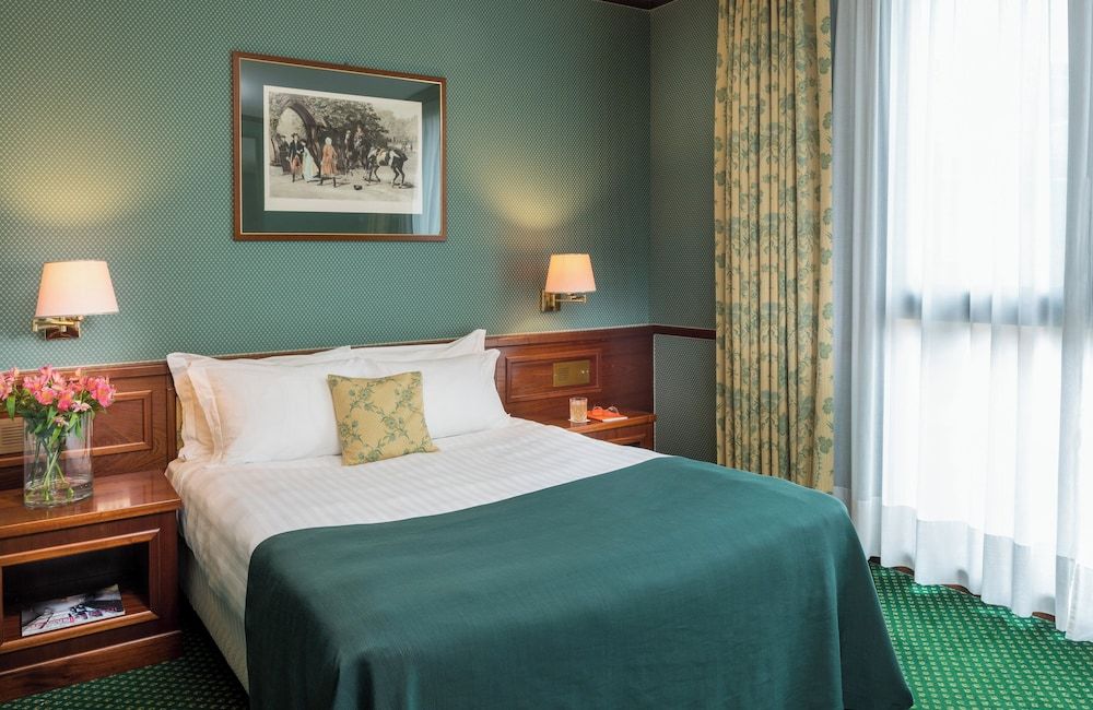 Leonardo Hotel Milan City Center 1