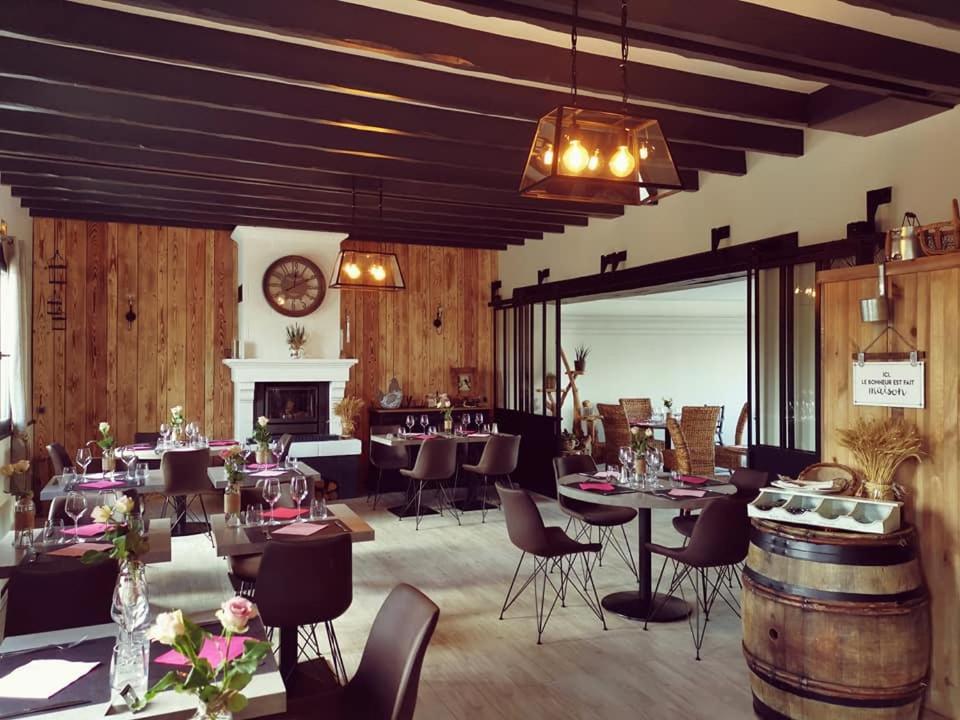 Auberge Saint-Jean 1