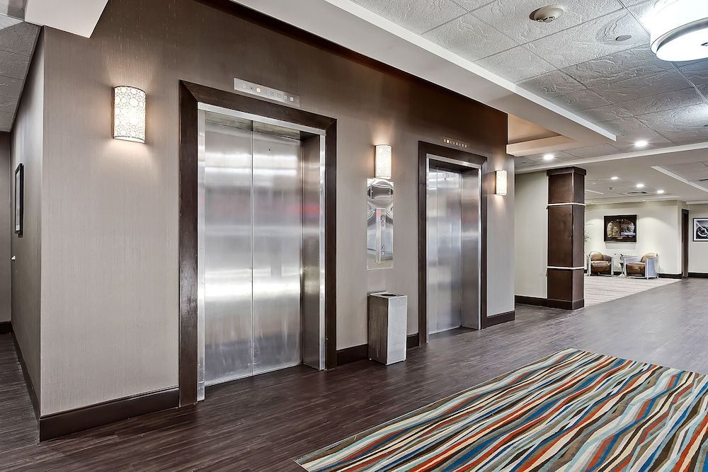 Best Western PLUS Port O'Call Hotel 2