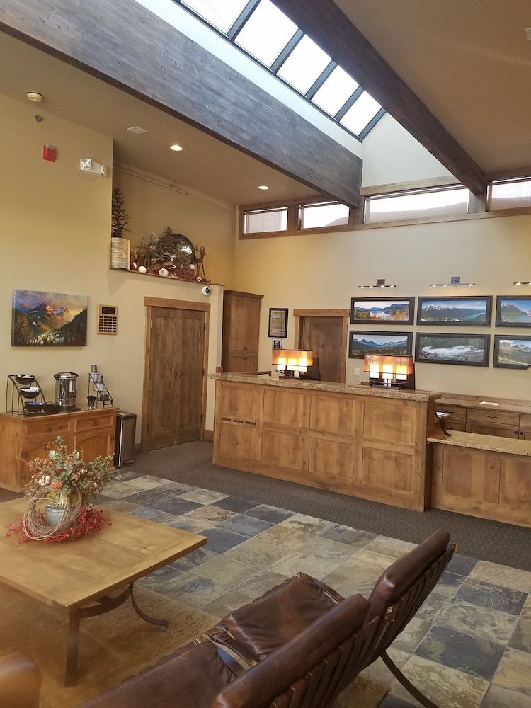 Meadow Lake Resort & Condos 2
