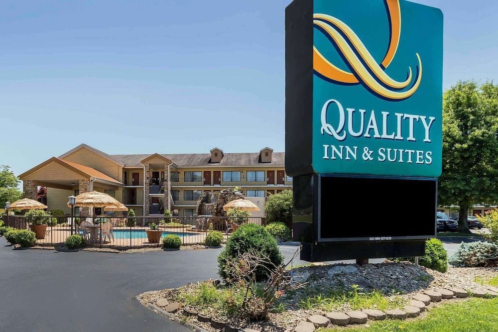 Quality Inn & Suites Sevierville - Pigeon Forge 1