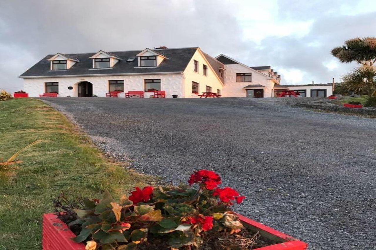Ard Einne House Bed & Breakfast 1