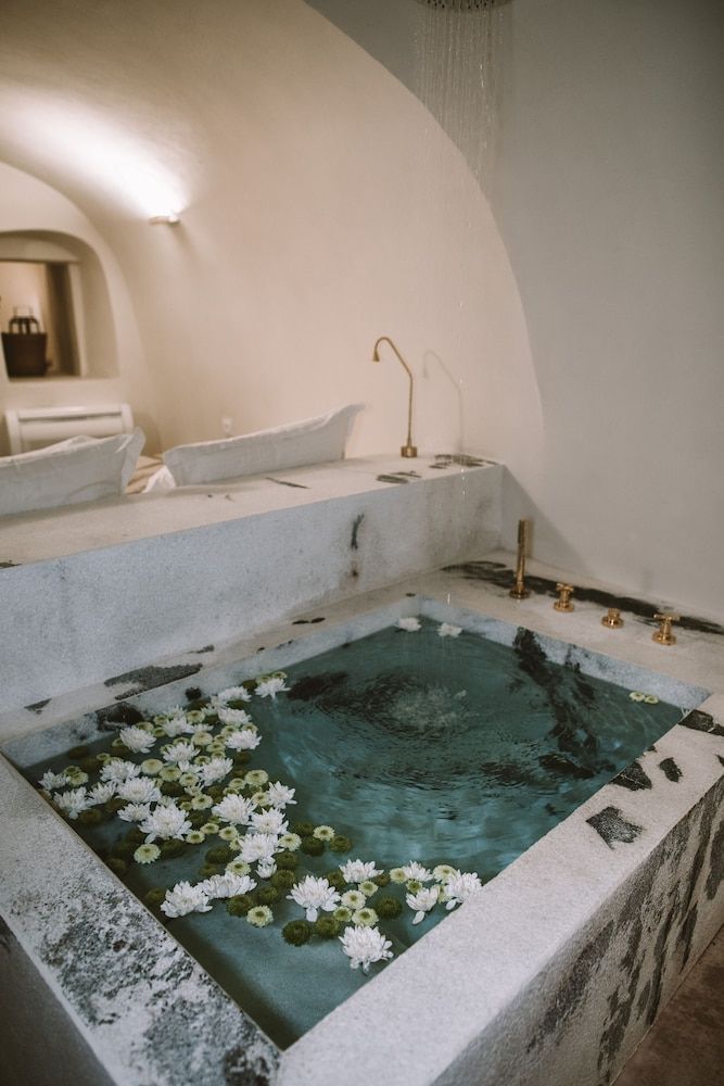 Spitia Santorini Villa Collection 2
