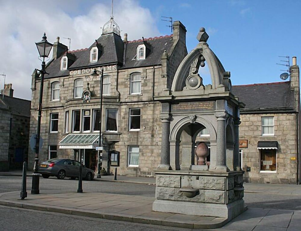 Gordon Arms Hotel 1