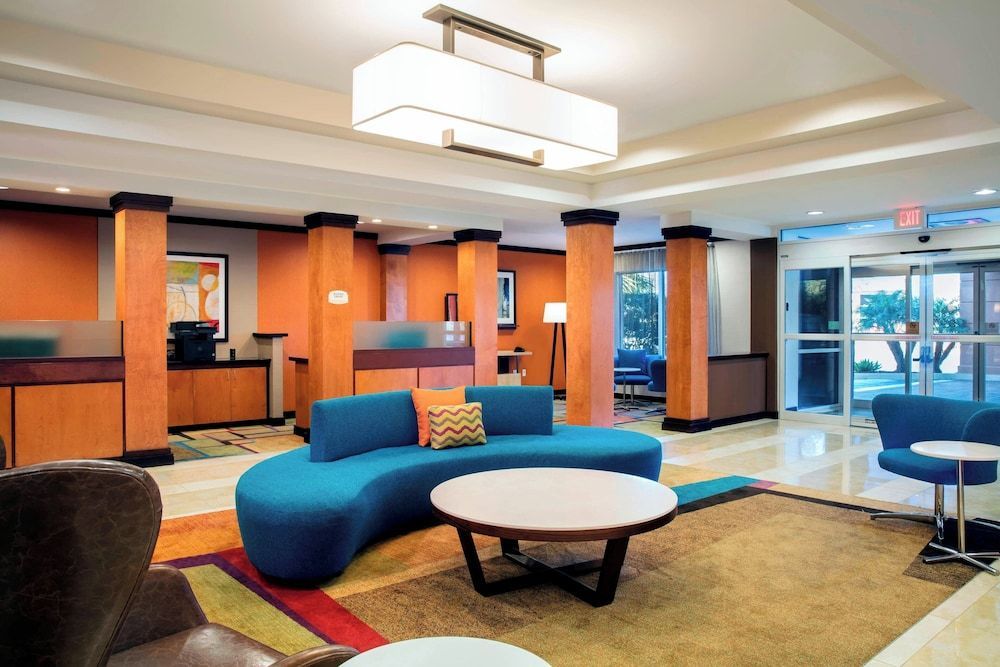 Fairfield Inn and Suites by Marriott Lakeland Plant City 1
