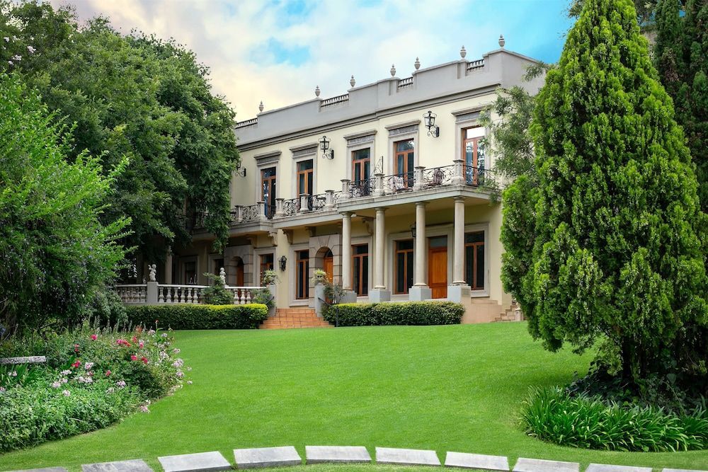 Fairlawns Boutique Hotel & Spa 1