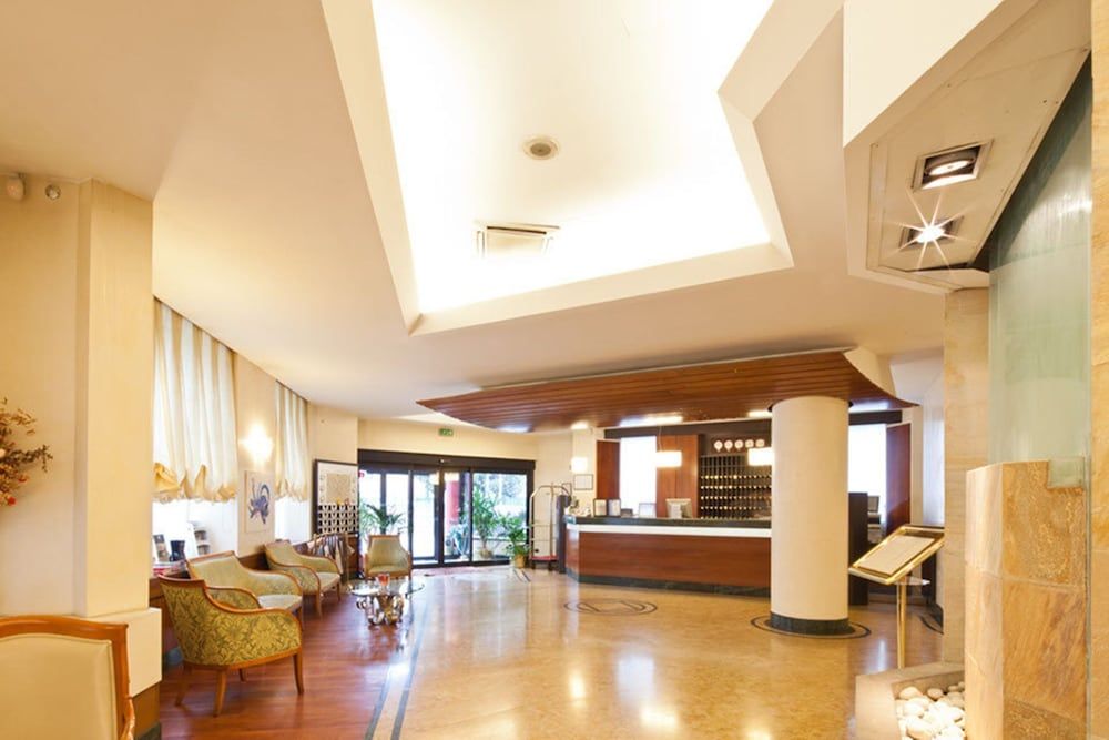 Hotel Mirage Sure Hotel Collection by Best Western 1