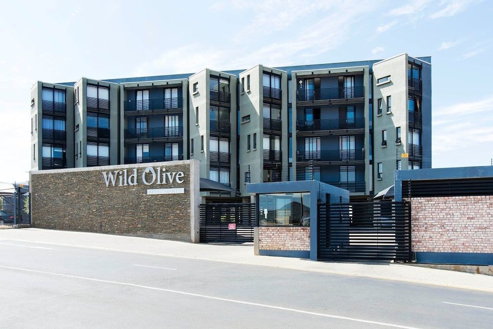 Wild Olive Inn 62 1