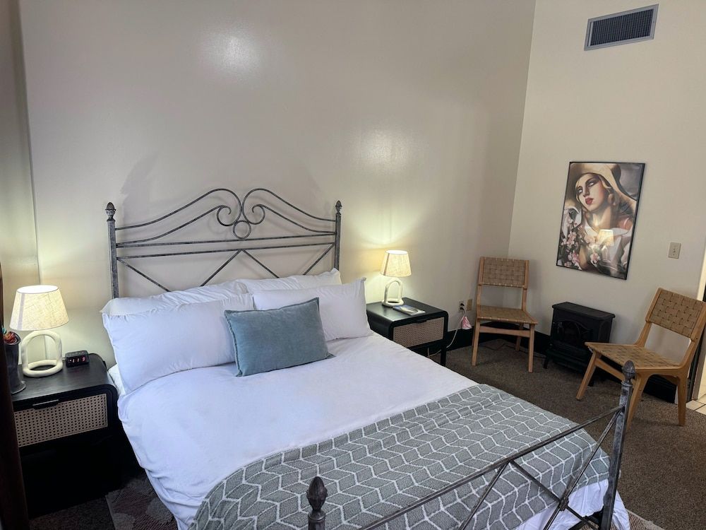 The Block Hotel Bisbee 2