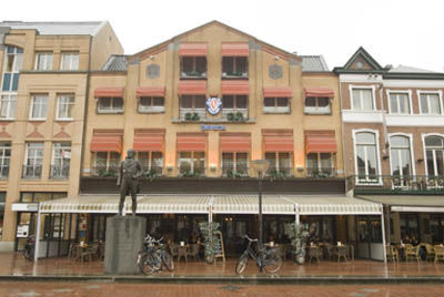 Queen Hotel 1