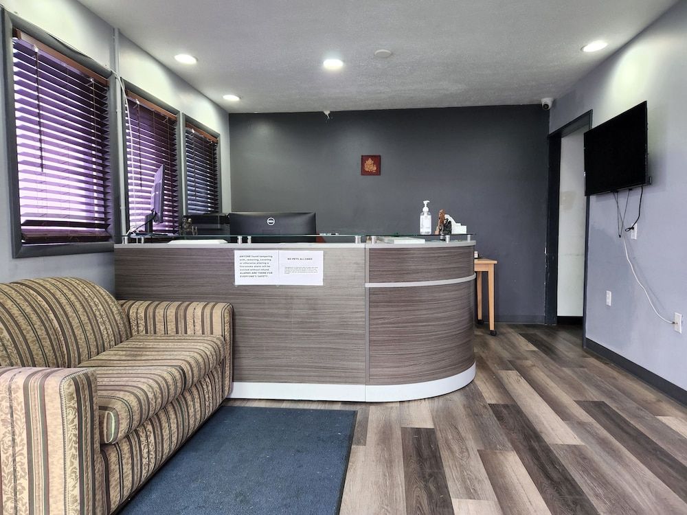 Ashley Motel 1