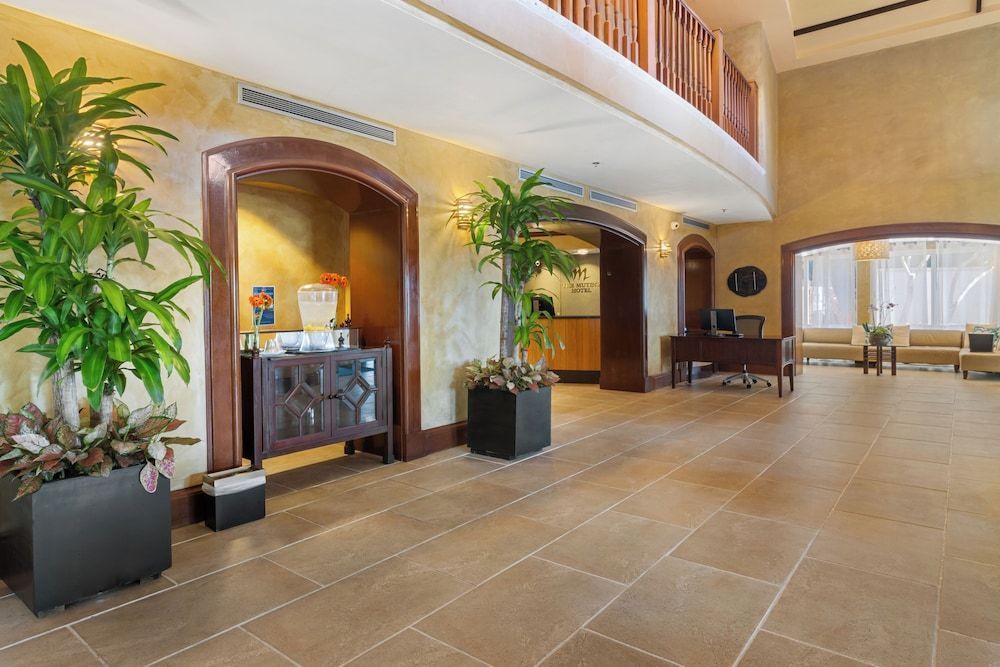 The Mutiny Luxury Suites Hotel 2
