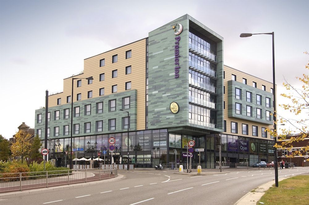 Premier Inn Doncaster Central 1