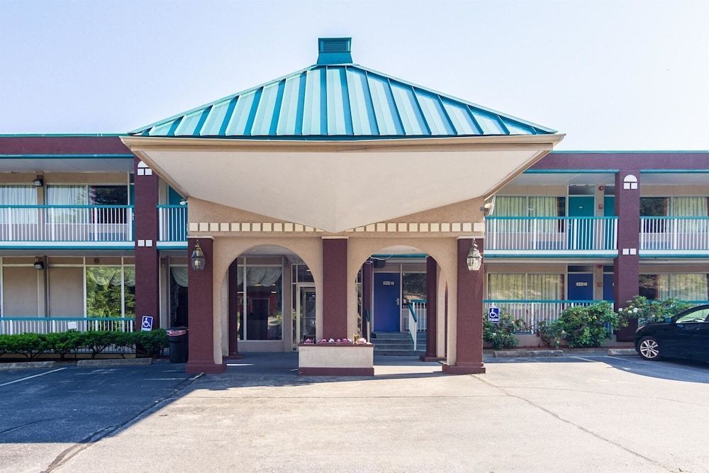 Motel 6-Groton, CT - Casinos nearby 1