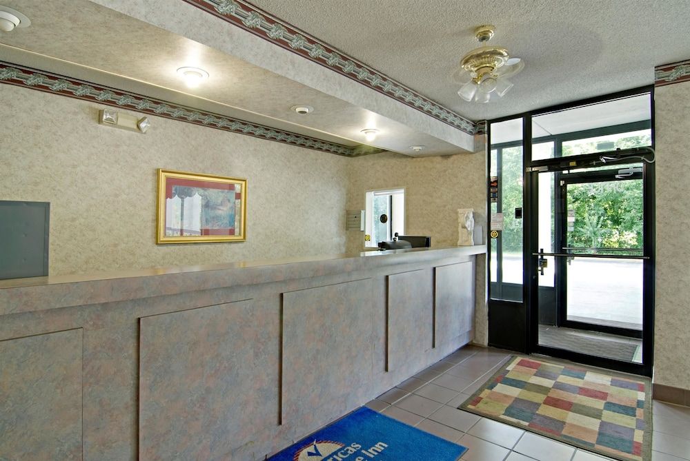 Americas Best Value Inn & Suites Clarksdale 1