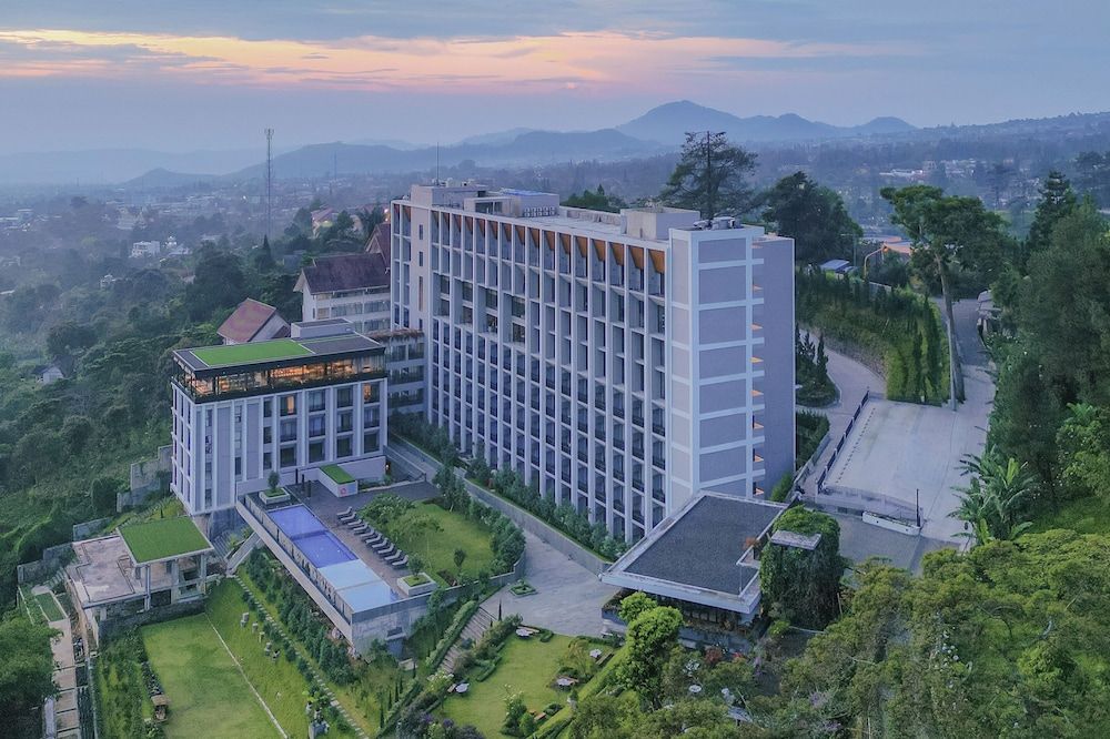 Grand Aston Puncak Hotel & Resort 1