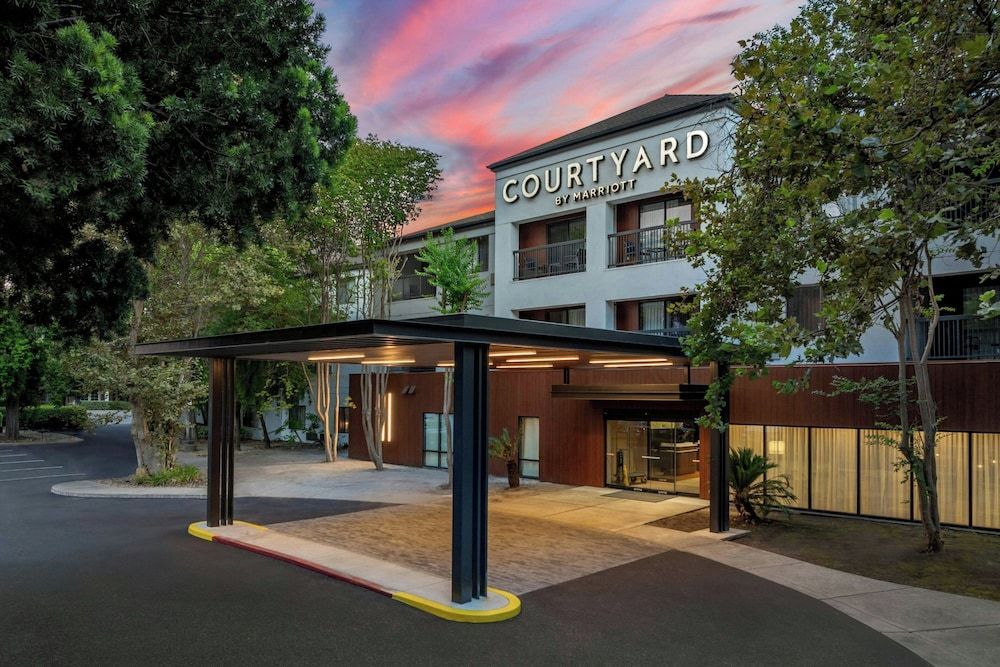 Courtyard by Marriott Stockton 1