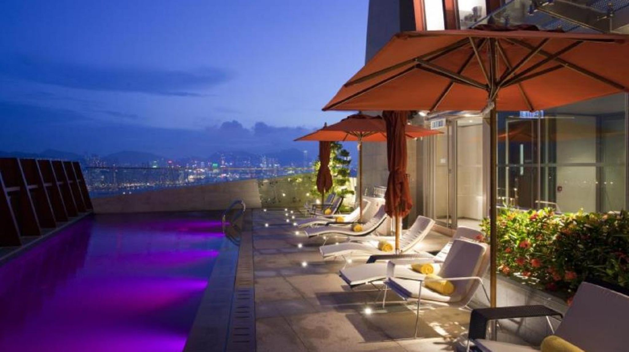 Nina Hotel Kowloon East 2