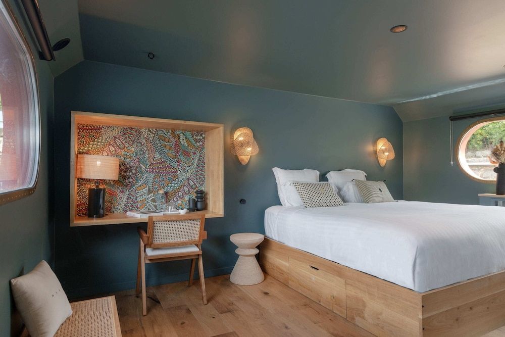 LA PENICHE - Bed And Bicycle - Aigues Mortes 2
