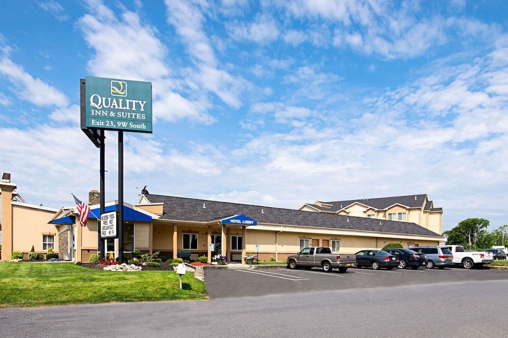 Quality Inn & Suites Glenmont - Albany South 1