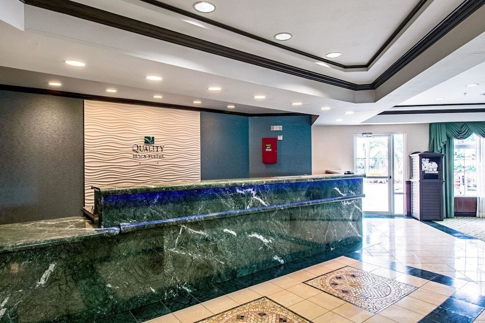 Quality Inn & Suites Robstown 2