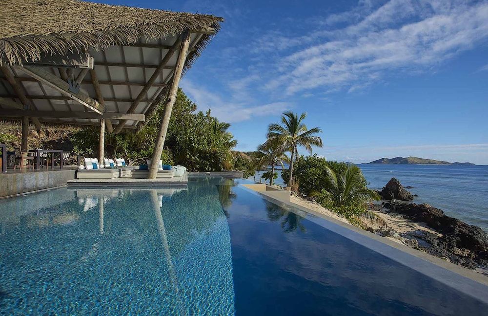 Tadrai Island Resort 1