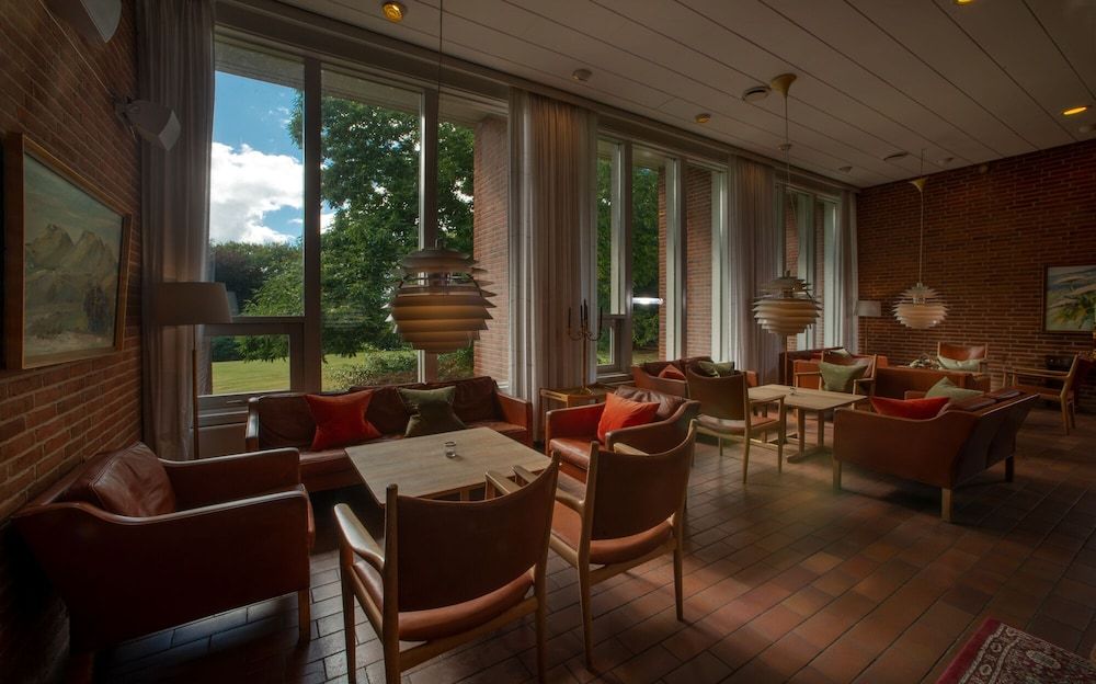 Sauntehus Castle Hotel 2