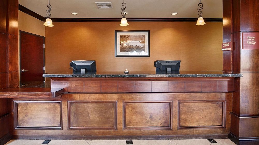 Best Western Orange Inn & Suites 2