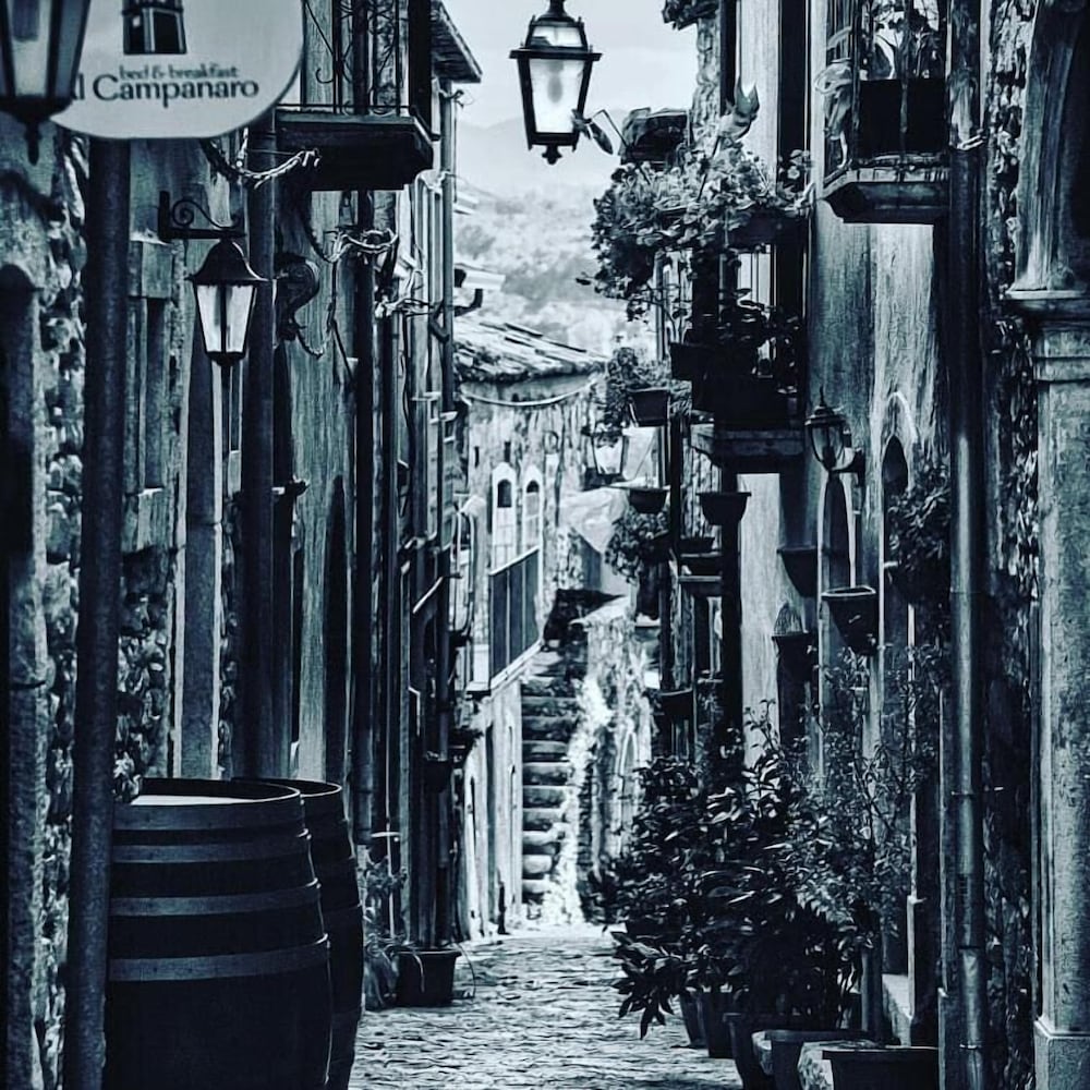 Al Campanaro b&b 1