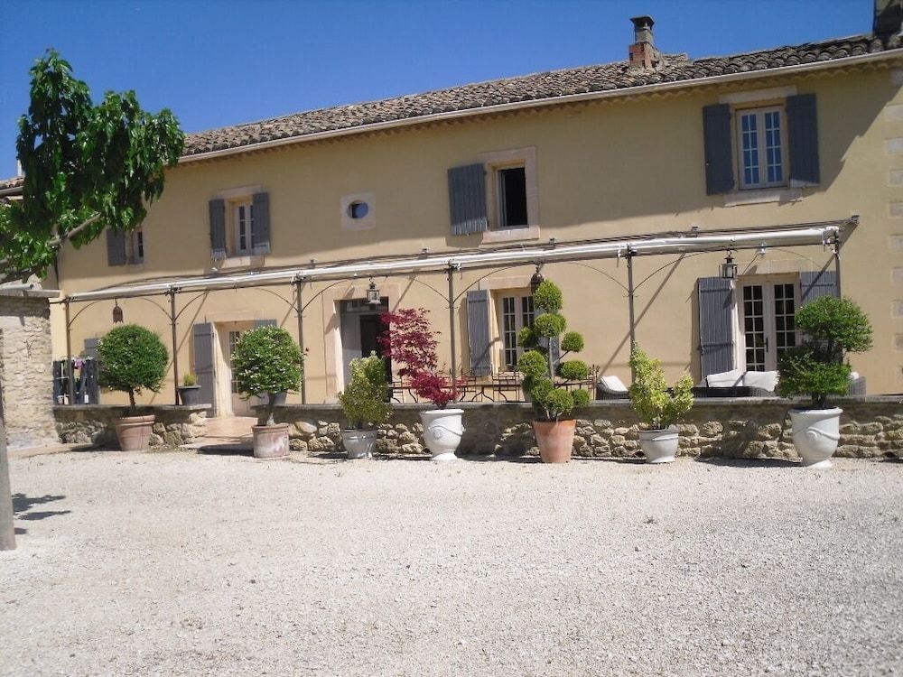 Mas Dansavan Chambres d'hôtes 1