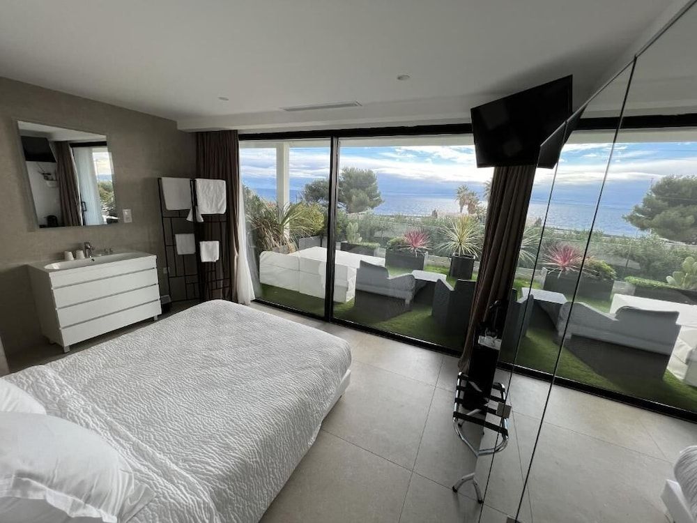 VILLA MIAMI 2