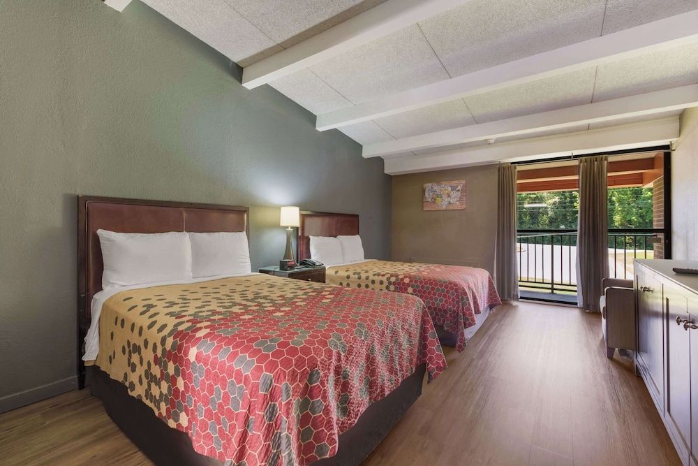Econo Lodge High Point - Archdale 1