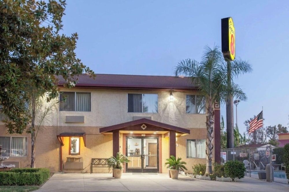 Super 8 by Wyndham Selma/Fresno Area 1