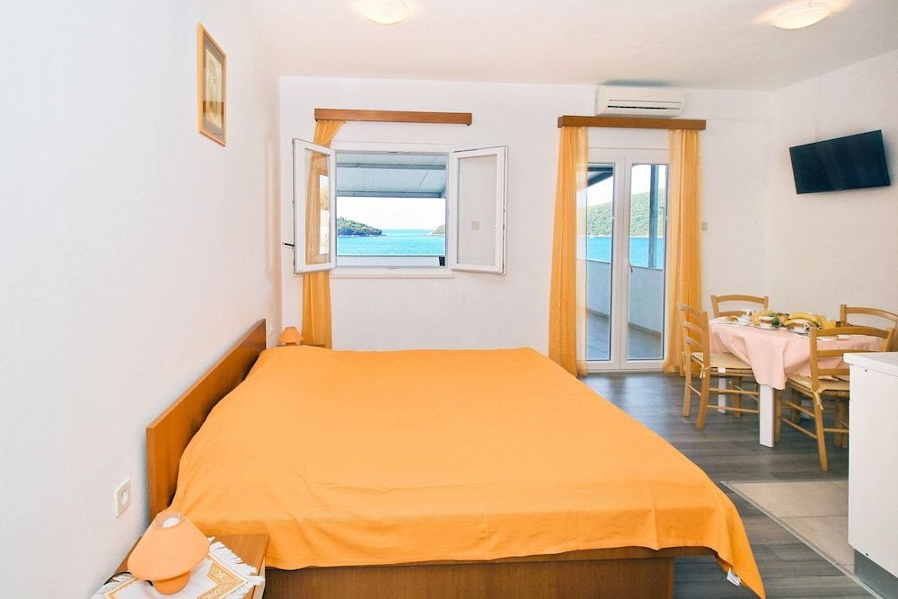 Apartments Ane 1
