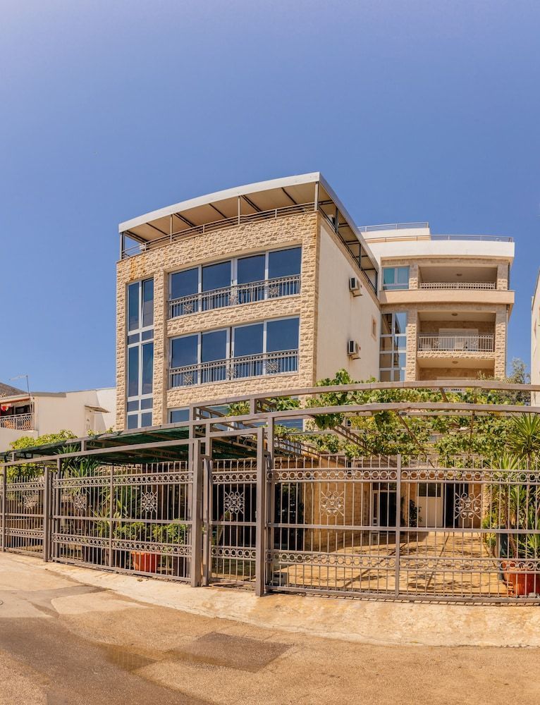 ApartHotel Stijovic 1