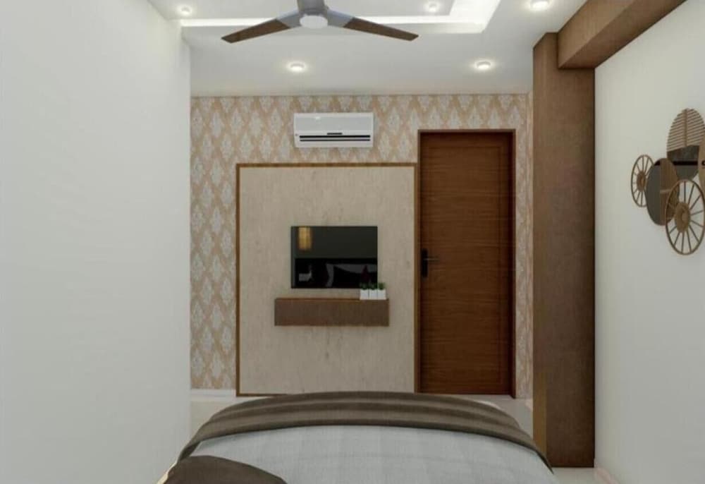 Q-ONE by Glitz hotels 2