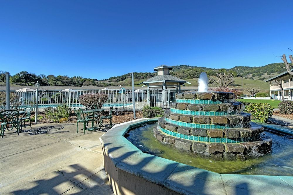Days Inn by Wyndham Novato/San Francisco 1